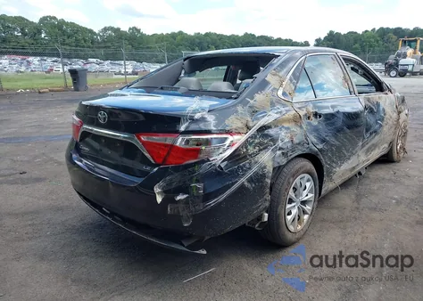 2016 Toyota Camry Le z USA, uszkodzony, nr VIN 4T4BF1FK5GR554466